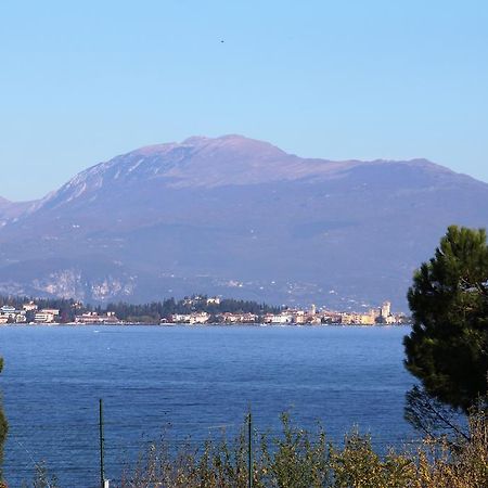 Antico Borgo Apartment Десенцано дел Гарда Екстериор снимка