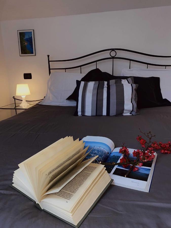 Antico Borgo Apartment Десенцано дел Гарда Екстериор снимка