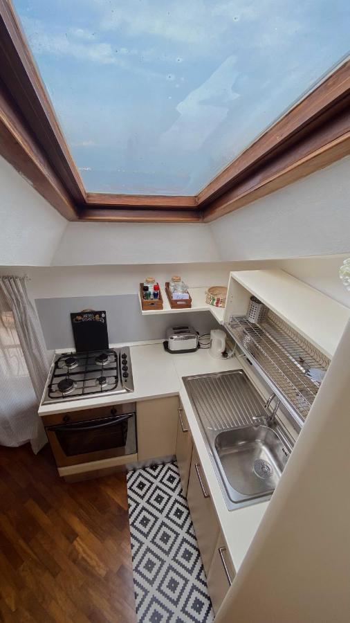 Antico Borgo Apartment Десенцано дел Гарда Екстериор снимка