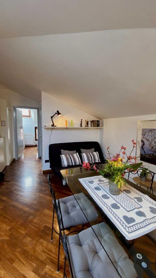 Antico Borgo Apartment Десенцано дел Гарда Екстериор снимка